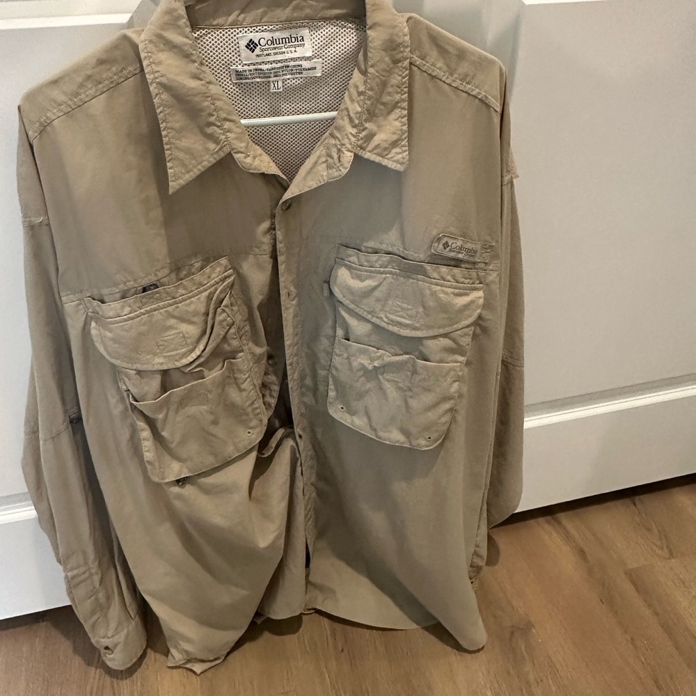 Columbia Tan Lightweight Shirt Jacket